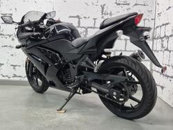 2010 Kawasaki Ninja 250R (EX250J) Ninja Black