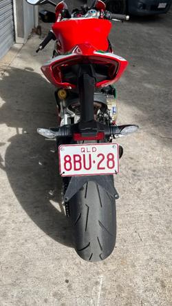 2024 DUCATI PANIGALE V2 BAYLISS 20TH ANNIV Red