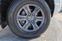2023 Toyota Hilux SR