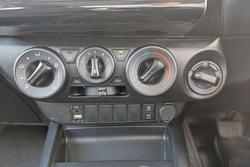 2023 Toyota Hilux SR