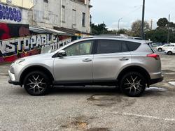 2017 Toyota RAV4 GXL