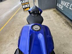 2025 Yamaha YZF-R7LA