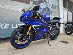2025 Yamaha YZF-R7LA