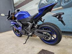 2025 Yamaha YZF-R7LA