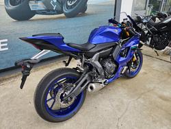 2025 Yamaha YZF-R7LA