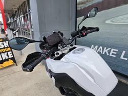 2026 BMW Motorrad F 800 GS LIGHT WHITE