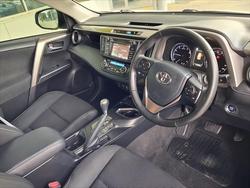 2017 Toyota RAV4 GXL ZSA42R Glacier White