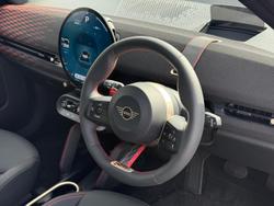 2026 MINI Aceman JCW E Favoured