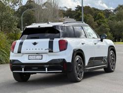 2026 MINI Aceman JCW E Favoured