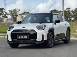 2026 MINI Aceman JCW E Favoured