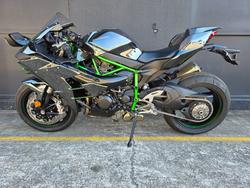 2025 Kawasaki NINJA H2 BLACK