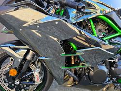 2025 Kawasaki NINJA H2 BLACK