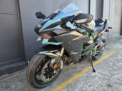 2025 Kawasaki NINJA H2 BLACK