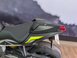 2022 Triumph STREET TRIPLE RS Black
