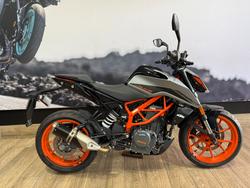 KTM 390 Duke
