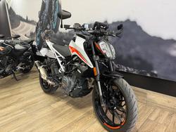 2022 Ktm 390 DUKE Black