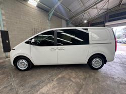 2022 Hyundai STARIA LOAD (No Badge) US4.V1 MY22 Creamy White