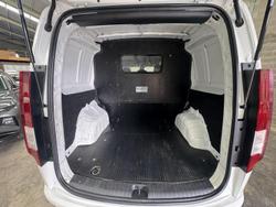 2022 Hyundai STARIA LOAD