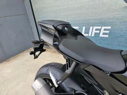2025 Yamaha YZF-R1 Black