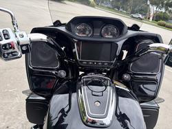 2023 Indian PURSUIT LIMITED PREMIUM BLACK METALLIC