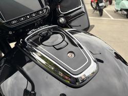 2023 Indian PURSUIT LIMITED PREMIUM BLACK METALLIC