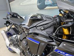 2026 Yamaha YZF-R1 M Black