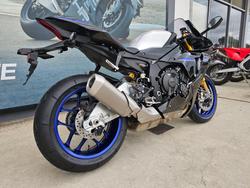 2026 Yamaha YZF-R1 M Black
