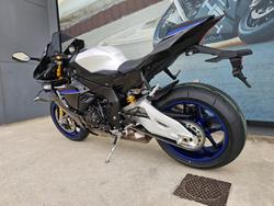 2026 Yamaha YZF-R1 M Black
