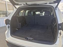2015 Toyota Kluger Grande