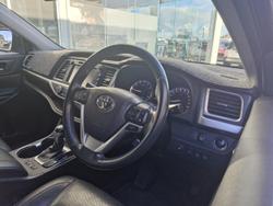 2015 Toyota Kluger Grande