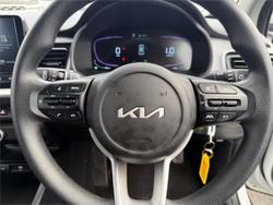 2024 KIA STONIC S