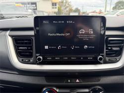2024 KIA STONIC S