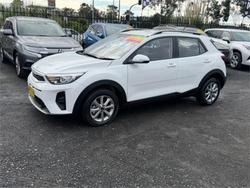 2024 KIA STONIC S