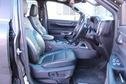 2022 Ford Everest Platinum