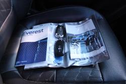 2022 Ford Everest Platinum