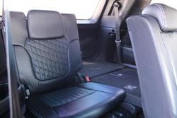 2022 Ford Everest Platinum