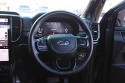 2022 Ford Everest Platinum