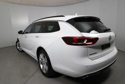 2018 Holden Commodore LT
