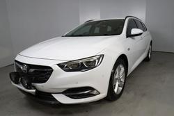 2018 Holden Commodore LT