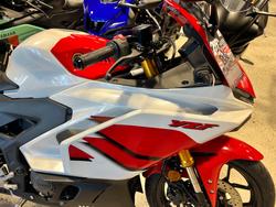 2026 Yamaha YZF-R3 WHITE