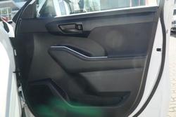 2025 Toyota Kluger GX