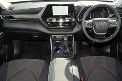 2025 Toyota Kluger GX