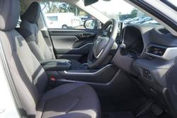 2025 Toyota Kluger GX