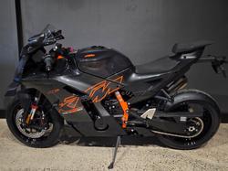 2026 Ktm 2026 Ktm 990cc 990 RC R BLACK