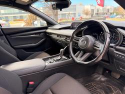 2021 Mazda 3 G20 Pure