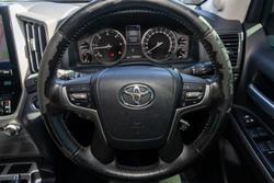 2018 Toyota Landcruiser VX