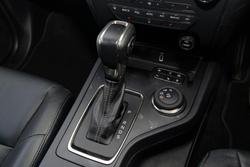 2019 Ford Everest Titanium