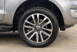 2019 Ford Everest Titanium