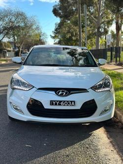2014 Hyundai Veloster +