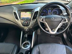 2014 Hyundai Veloster +